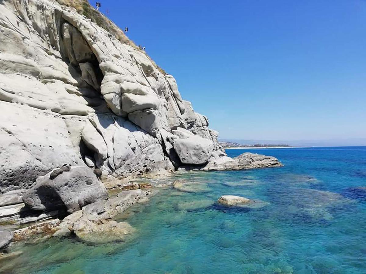 Appartamenti Giusi Con Giardino O Veranda Madonna della Catena Luaran gambar